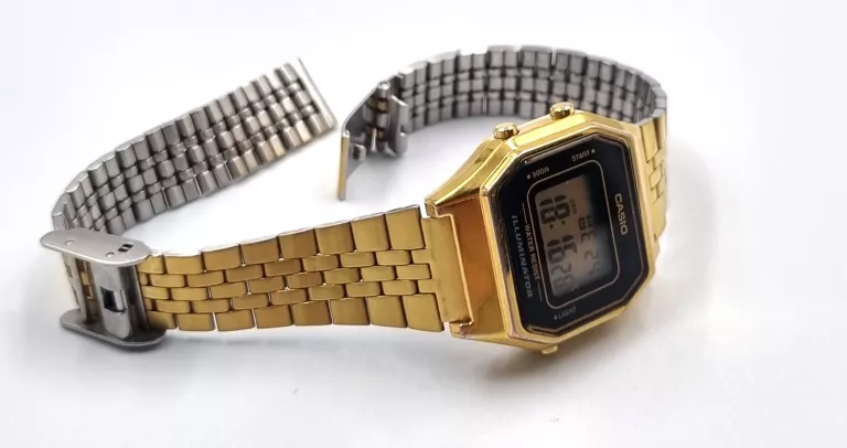 ZEGAREK CASIO LA6680WE