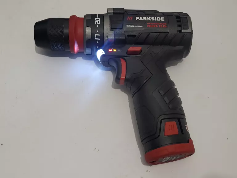 WKRĘTARKA AKUMULATOROWA PARKSIDE MODEL PBSPA 12 E4 ZESTAW JAK NOWY