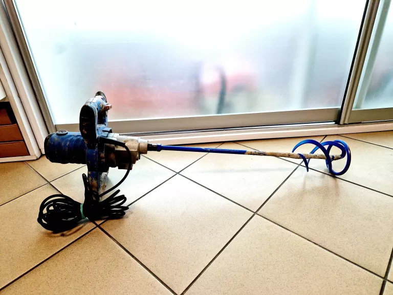 MIESZADŁO ELEKTRYCZNE DEDRA DED7928