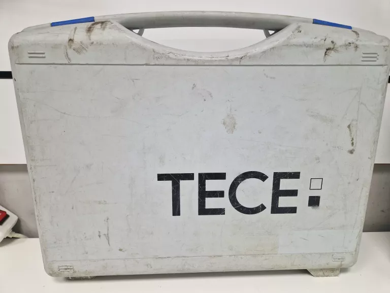 TECE 14/16 ZACISKARKA RTECZNA DO RUR WALIZKA