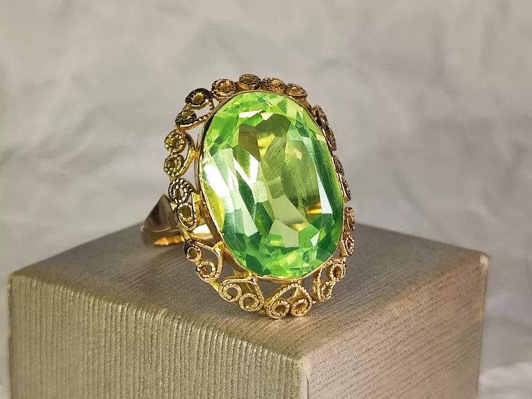 zloty-pierscionek-zielona-cyrkonia-w-koronce-1001g585-marka-226434-1704211