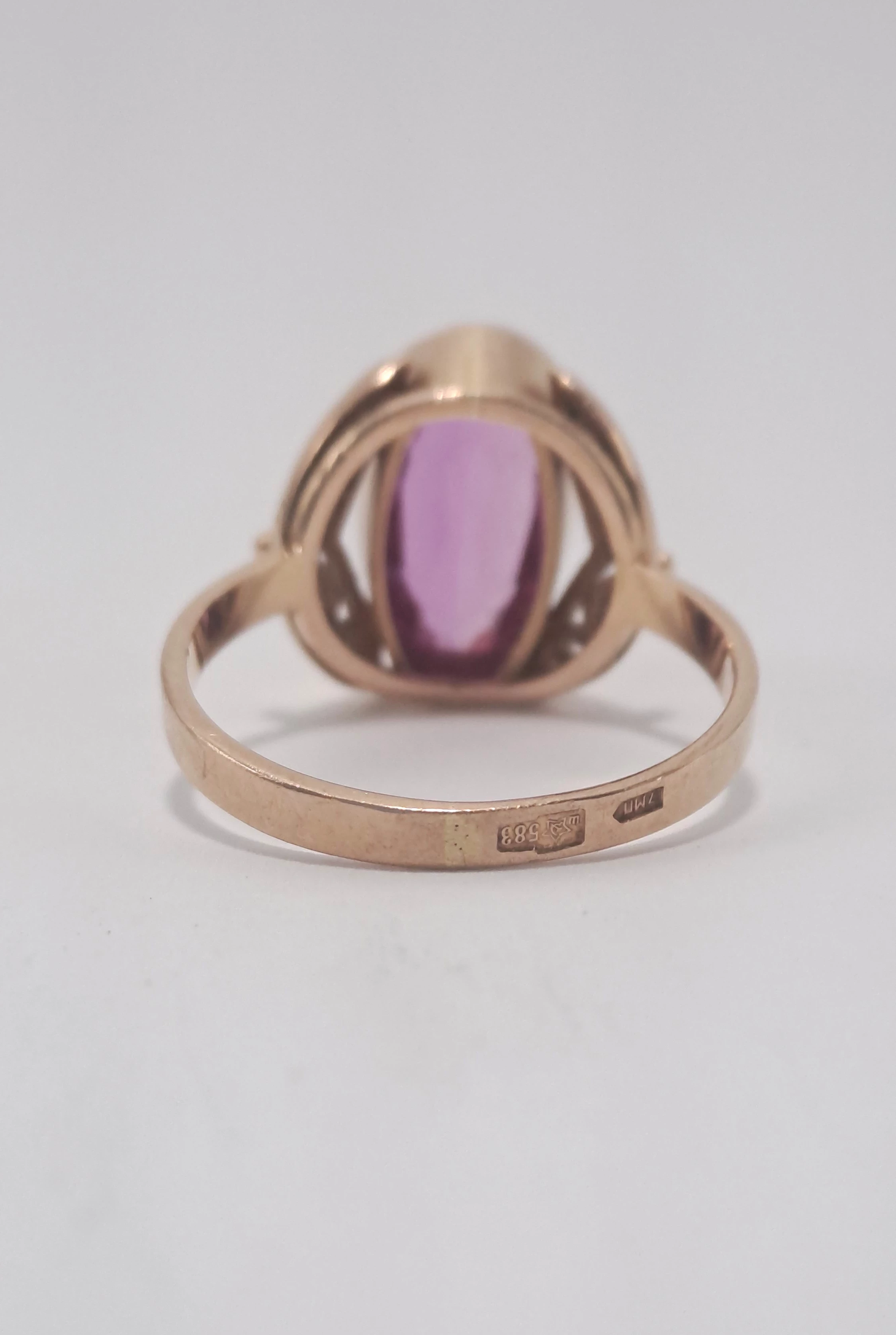 wyrob-jubilerski-uzywany-zloty-pierscionek-585498-material-15835-2