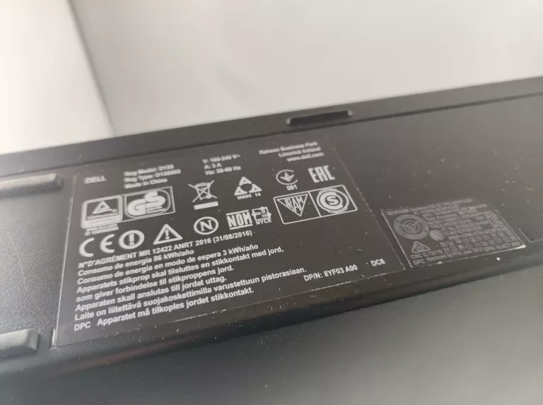 KOMPUTER DELL VOSTRO 3268 I3/512GB SSD/ 16GBRAM