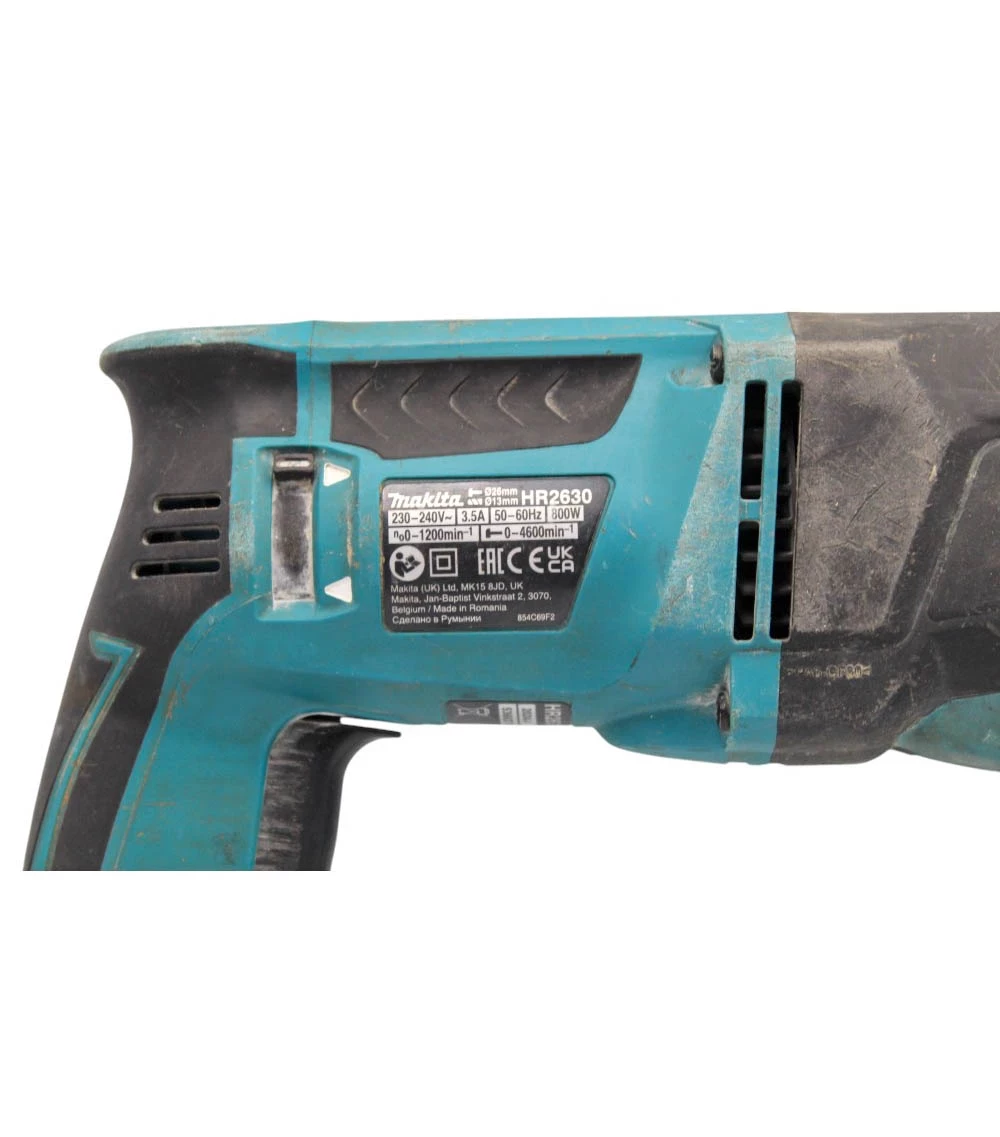 makita-hr2630-mlotowiertarka-wiertarka-udarowa-sds-800w-marka-128608-9