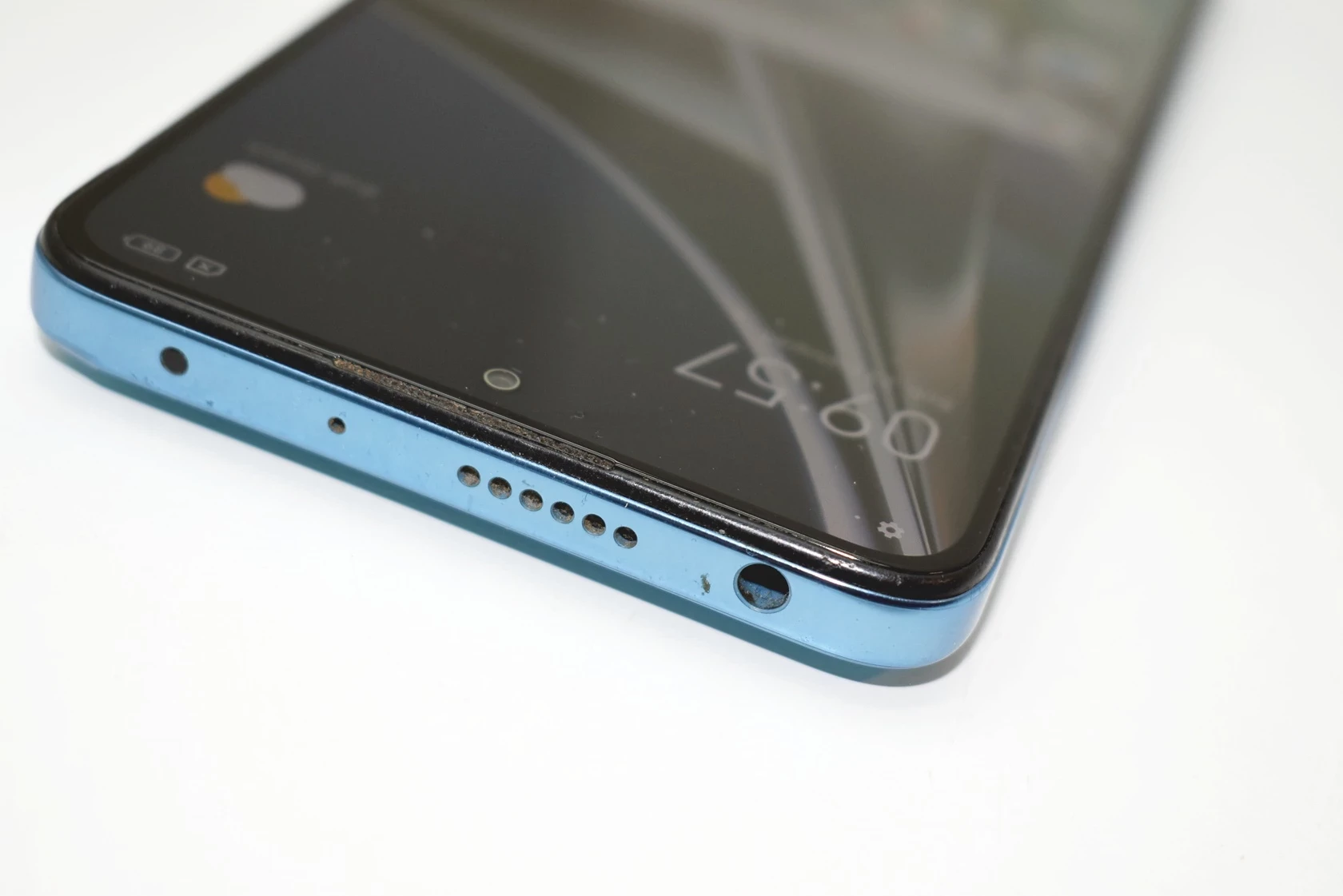 telefon-poco-x4-pro-5g-8256-niebieski-transmisja-danych-217-2048