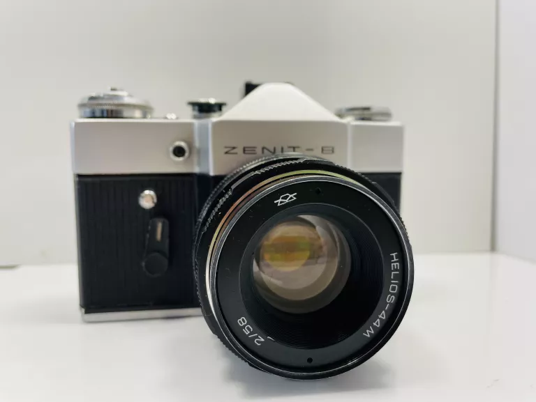 APARAT ZENIT-B OBIEKTYW HELIOS 44M 2/58 ANTYK