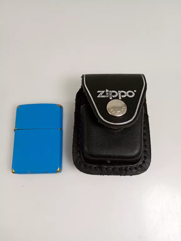 ZAPALNICZKA ZIPPO SKY - NIEBIESKA WRAZ ZE SKURZANYM ETUI