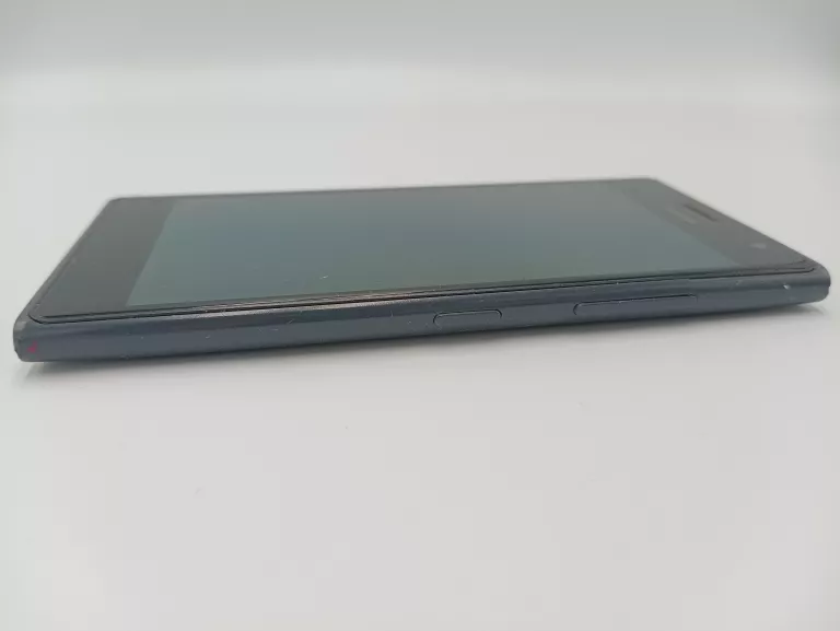 SMARTFON NOKIA LUMIA 735 1/7 GB 354265061418563