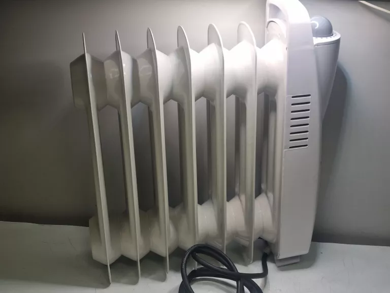 grzejnik-olejowy-tesco-ofr86-700w-stan-11323-238058