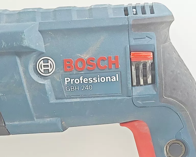 MŁOTOWIERTARKA BOSCH GBH 240 3611 B72 790W