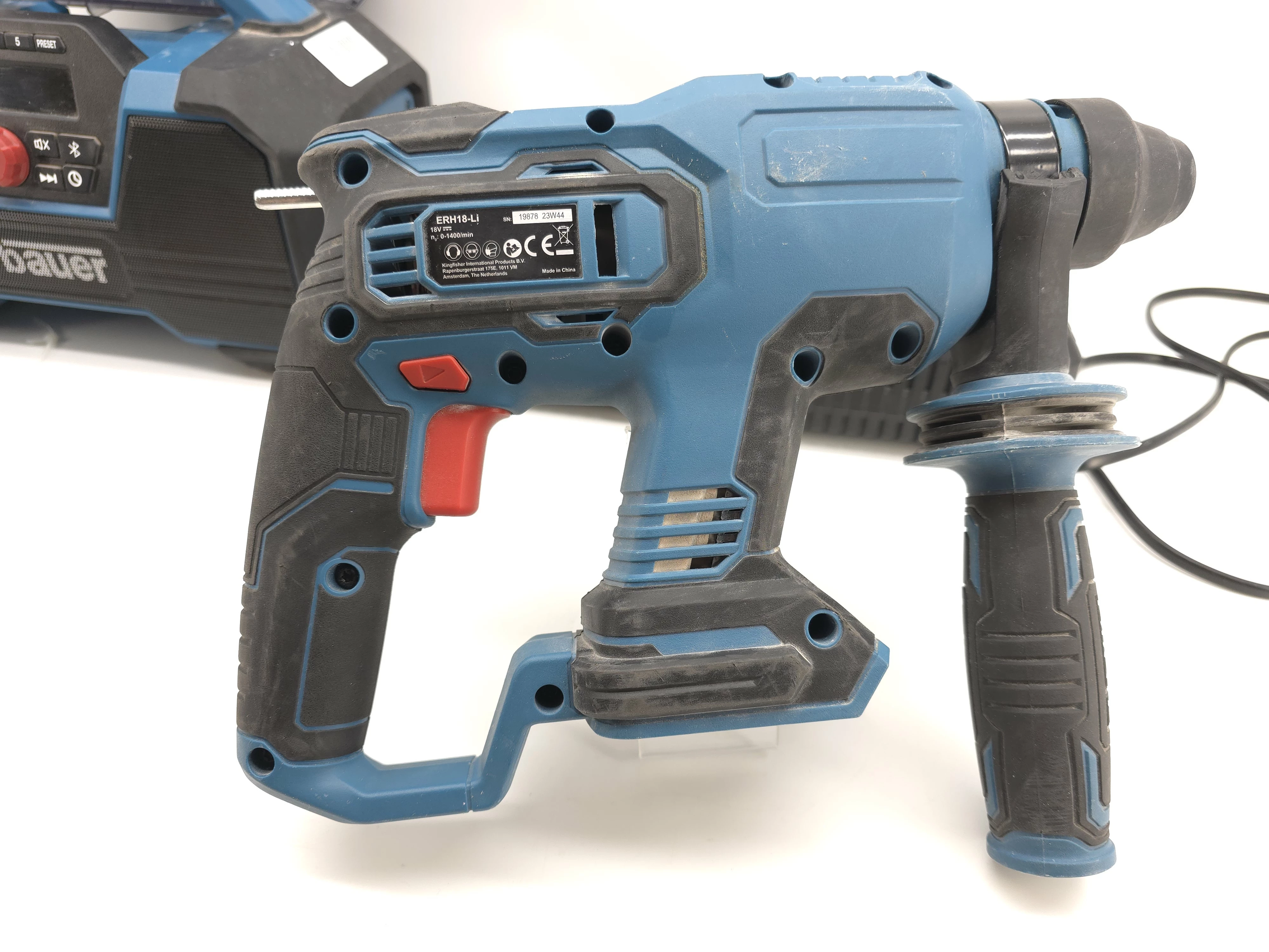 zestaw-narzedzi-erbauer-mlotowiertarka-katowka-wkretarka-radio-3x-aku-dodatkowy-osprzet-w-zestawie-235821-392077