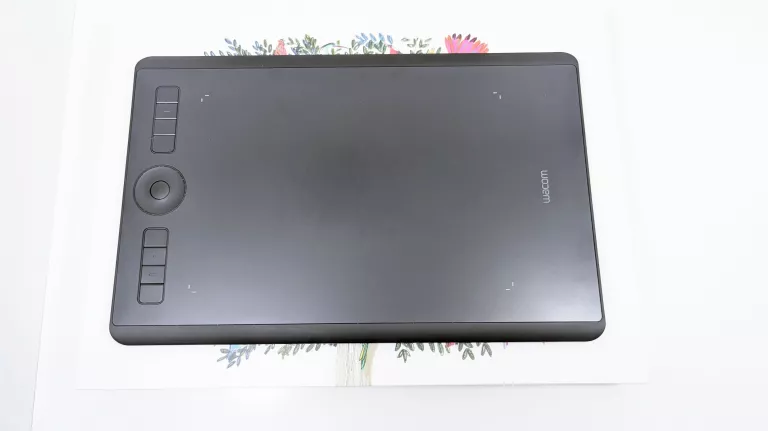 TABLET GRAFICZNY WACOM INTUOS PRO M PTH-660 ZESTAW