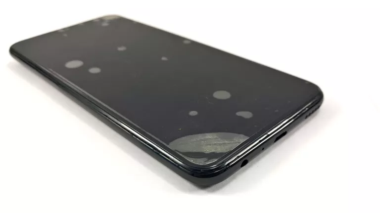 TELEFON HUAWEI P SMART 2019 3GB / 64GB CZARNY