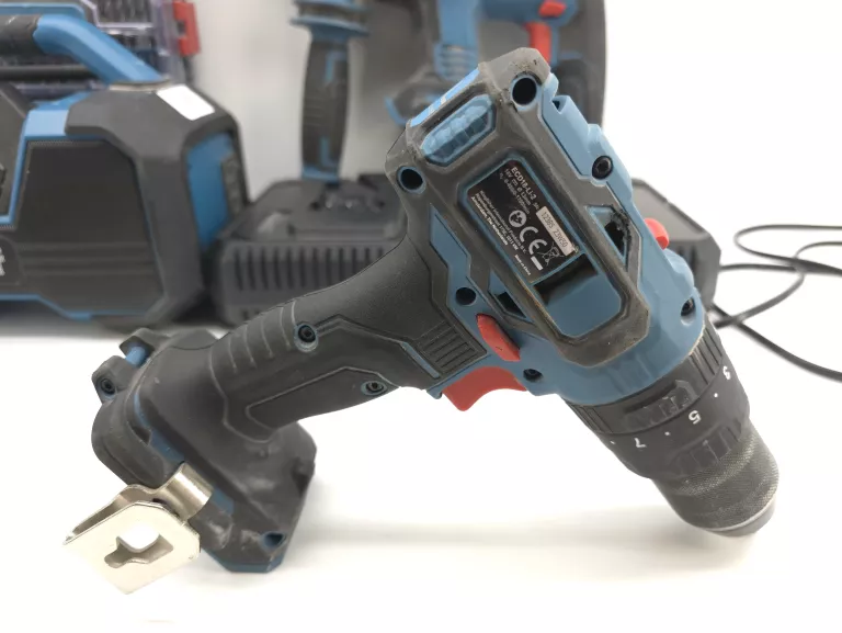 zestaw-narzedzi-erbauer-mlotowiertarka-katowka-wkretarka-radio-3x-aku-zawartosc-zestawu-235809-65536