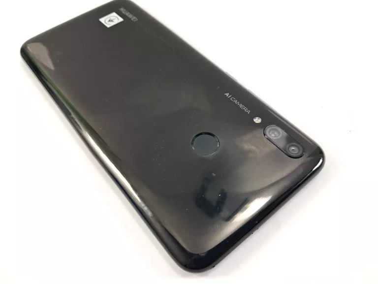 TELEFON HUAWEI P SMART 2019 3GB / 64GB CZARNY