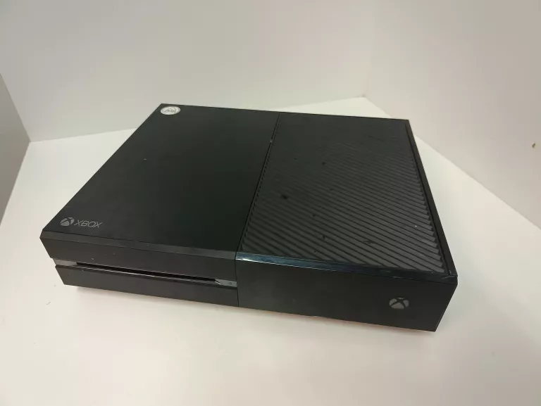 KONSOLA MICROSOFT XBOX ONE 500 GB