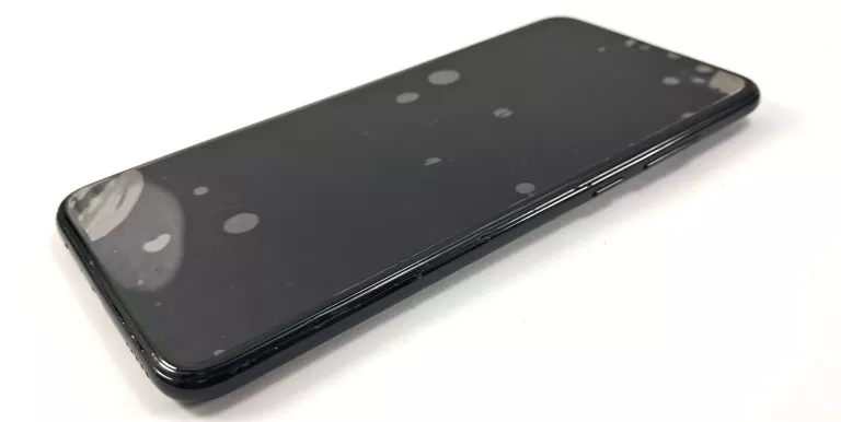TELEFON HUAWEI P SMART 2019 3GB / 64GB CZARNY