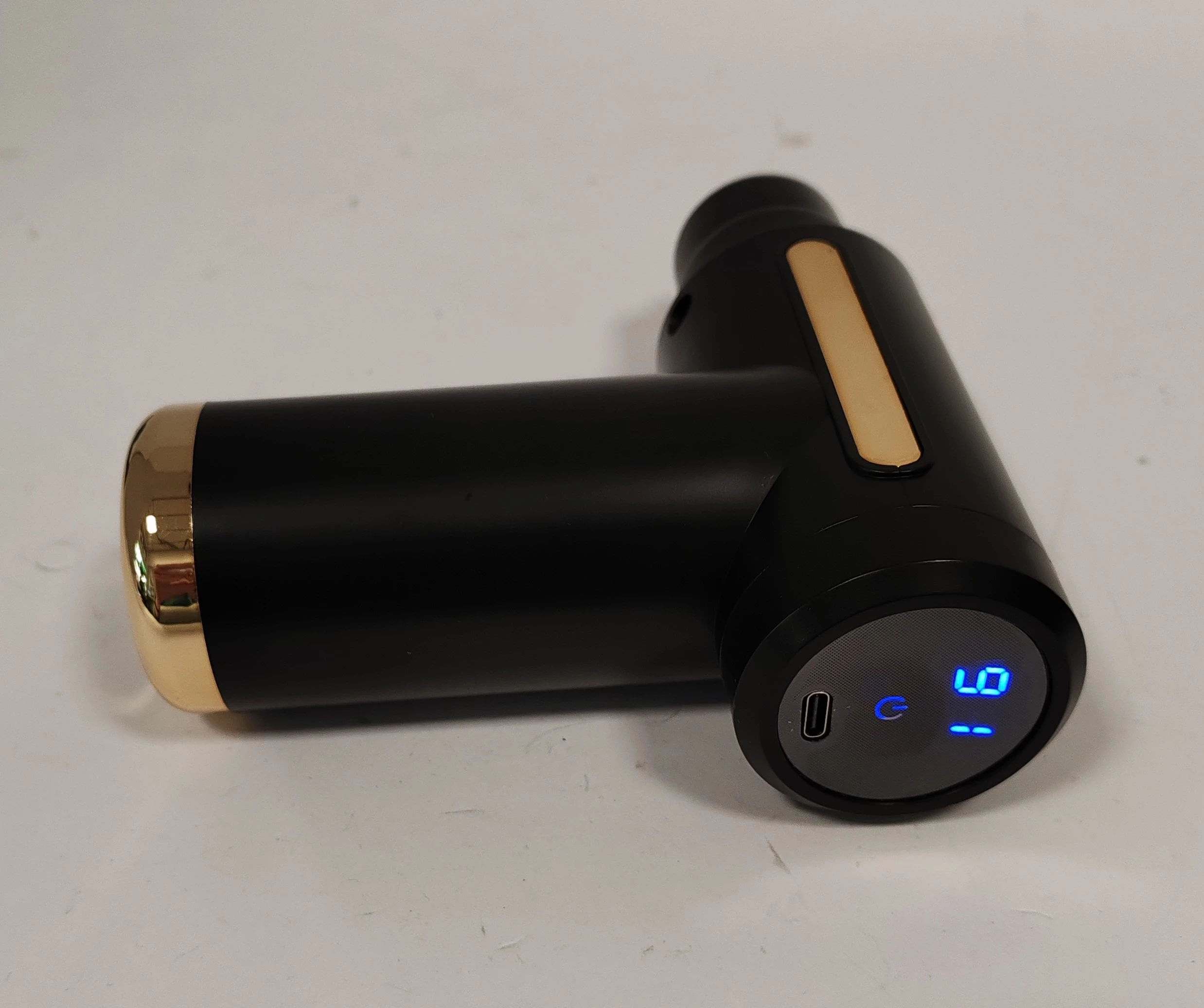 akumulatorowy-masazer-massage-gun-bx-720-zestaw-model-bx-720