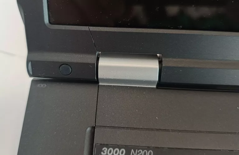 LAPTOP LENOVO 0769 N200 OPIS!