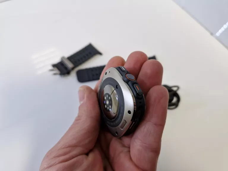SAMSUNG GALAXY WATCH ULTRA 47MM LTE AMOLED TITANIUM SILVER ZEGAREK