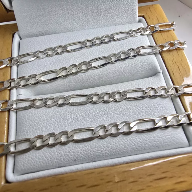 SREBRNY ŁAŃCUSZEK 5,53G 925
