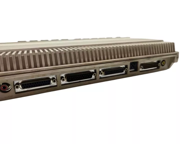 KOMPUTER RETRO AMIGA 500 COMMODORE A500 / MYSZKA / ZESTAW