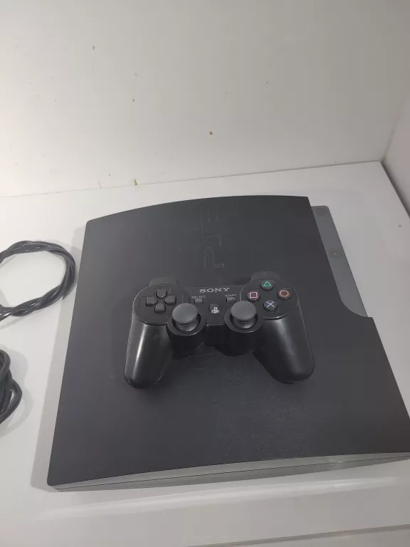 KONSOLA PS 3 PAD TORBA CECH-2504B 320GB + PAD