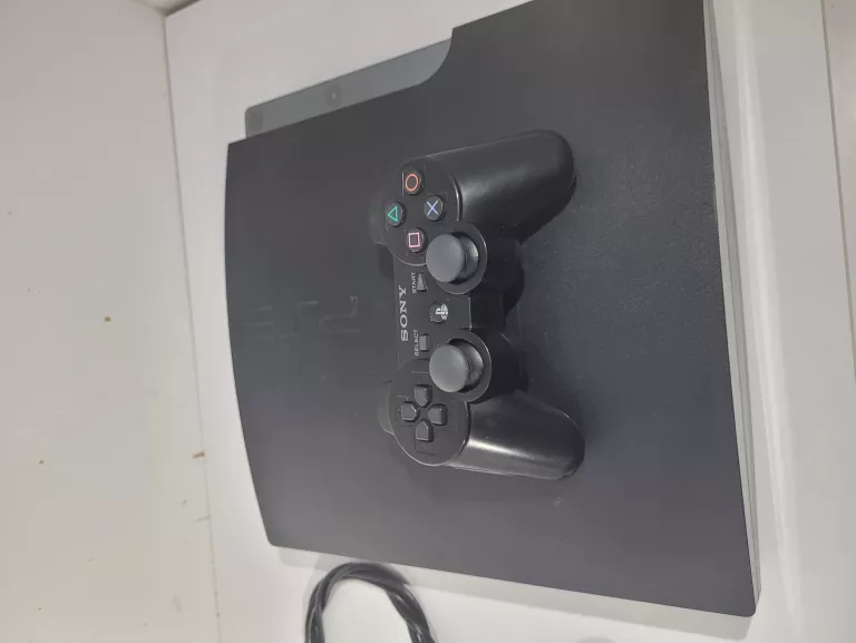 KONSOLA PS 3 PAD TORBA CECH-2504B 320GB + PAD