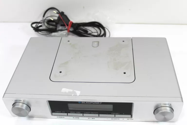 RADIO SIECIOWO-BATERYJNE FM BLAUPUNKT KR12SL