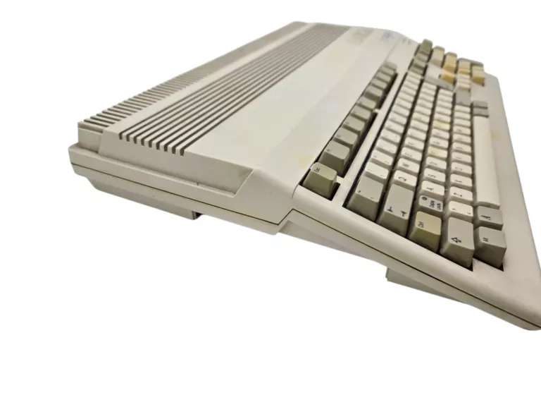 KOMPUTER RETRO AMIGA 500 COMMODORE A500 / MYSZKA / ZESTAW