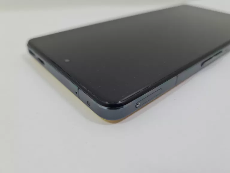 smartfon-poco-f4-gt-8-gb-128-gb-5g-zolty-przekatna-ekranu-667