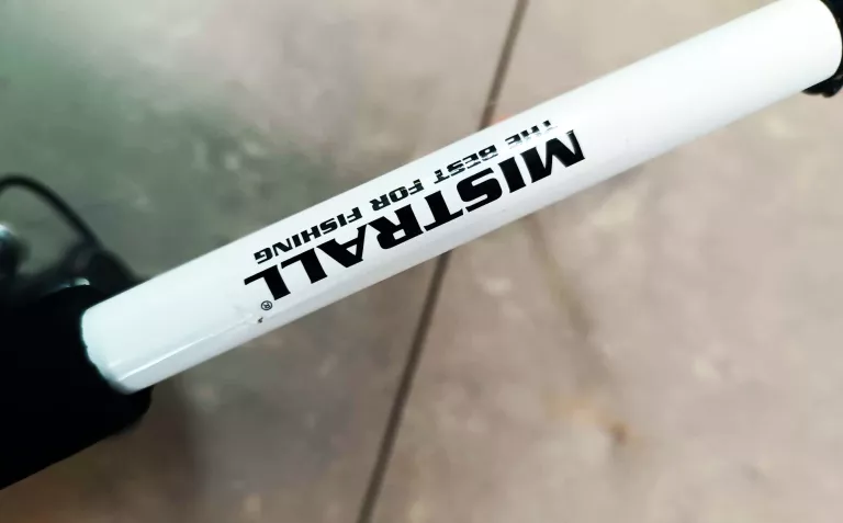 ZESTAW WĘDKARSKI MISTRALL ZINO COMBO 2,10CM 10-40G/WĘDKA+KOŁOWROTEK