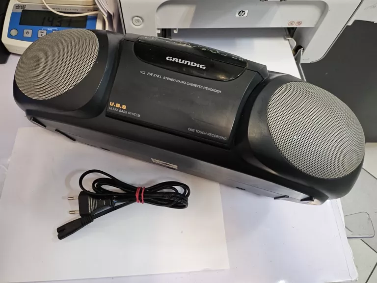 RADIOODTWARZACZ GRUNDIG RR 316L