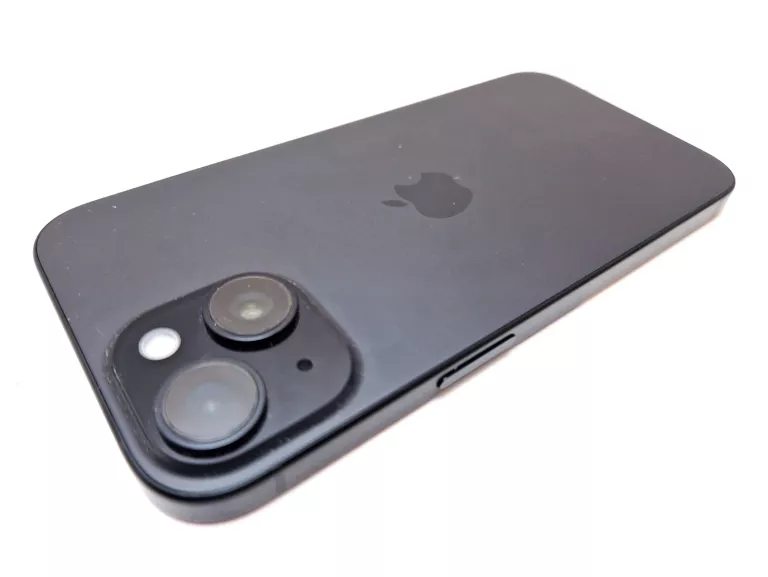 SMARTFON APPLE IPHONE 15 6 GB / 128 GB 5G CZARNY