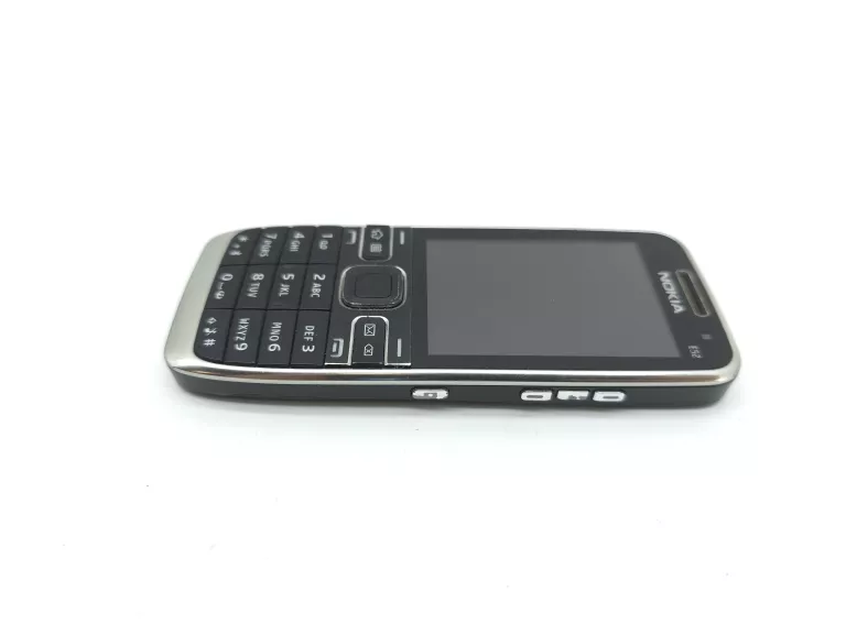 TELEFON NOKA E52 BEZ SIMLOCKA