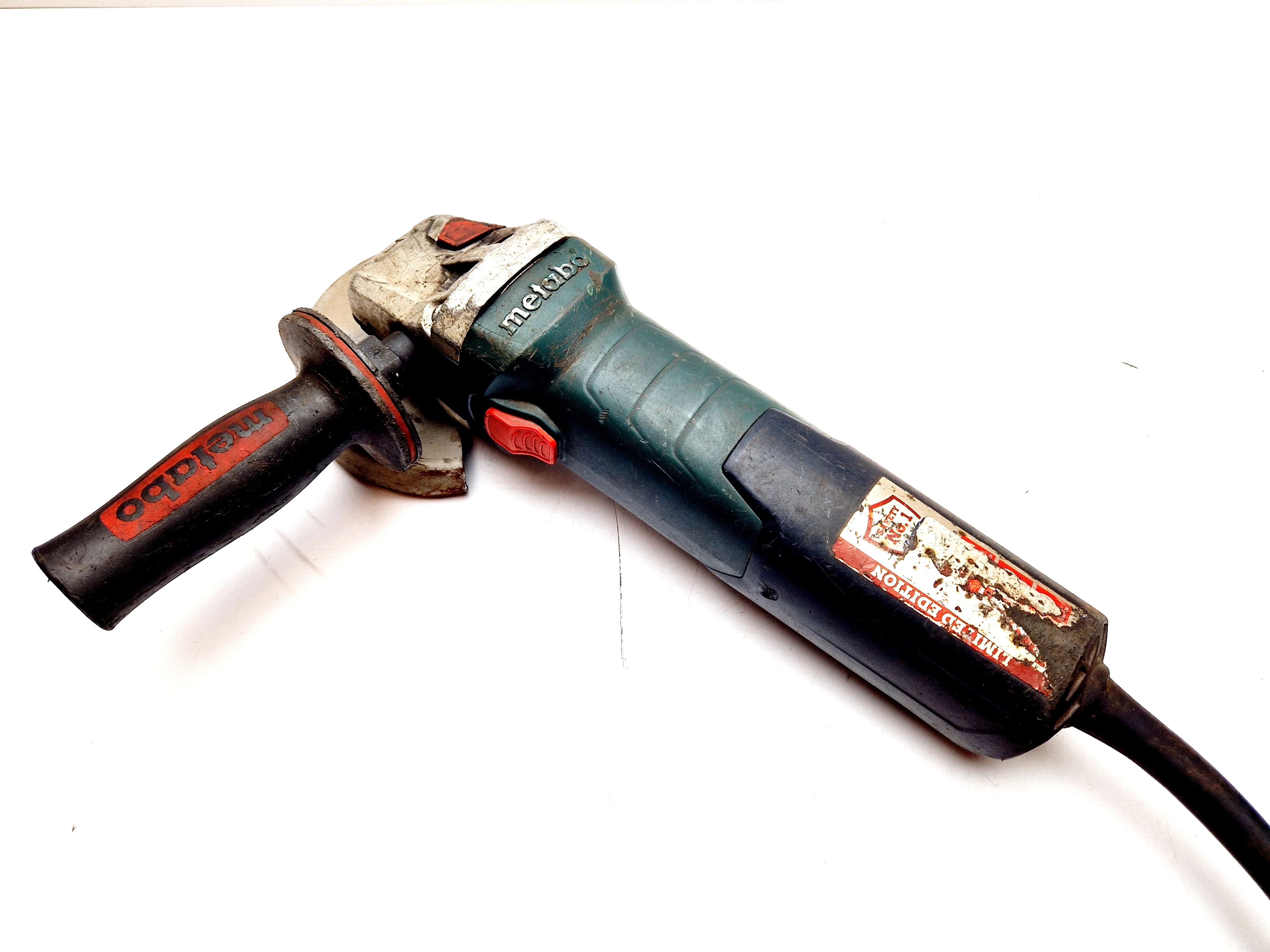 szlifierka-katowa-metabo-1550w-stan-11323-2