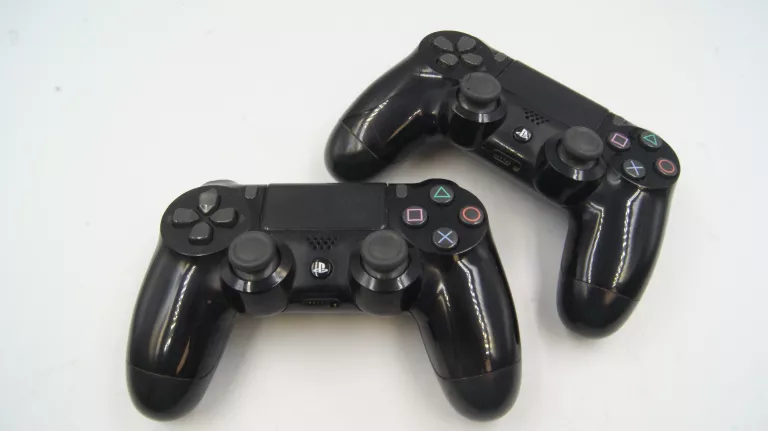 KONSOLA PLAYSTATION 4 SLIM 1TB +2 PADY