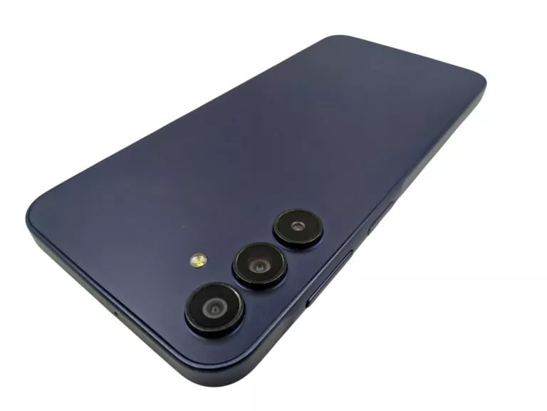TELEFON GALAXY A15 4/128 SUPER AMOLED 6,5" 90HZ 5000MAH - NA CZĘŚCI