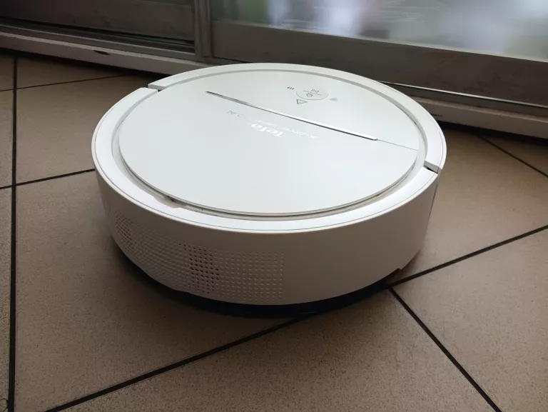 ROBOT SPRZĄTAJĄCY TEFAL XPLORER 120 AI