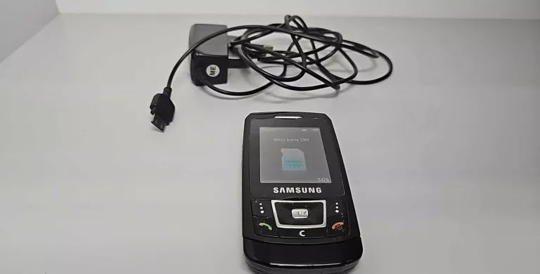 TELEFON SAMSUNG SGH-D900I/ŁADOWARKA