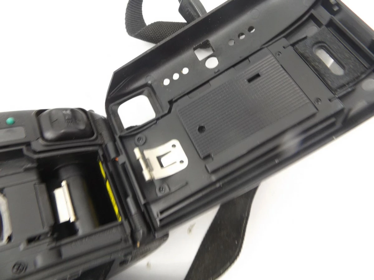 kosmos-aparat-analogowy-konica-aiborg-35-105-vader-stan-11323-2