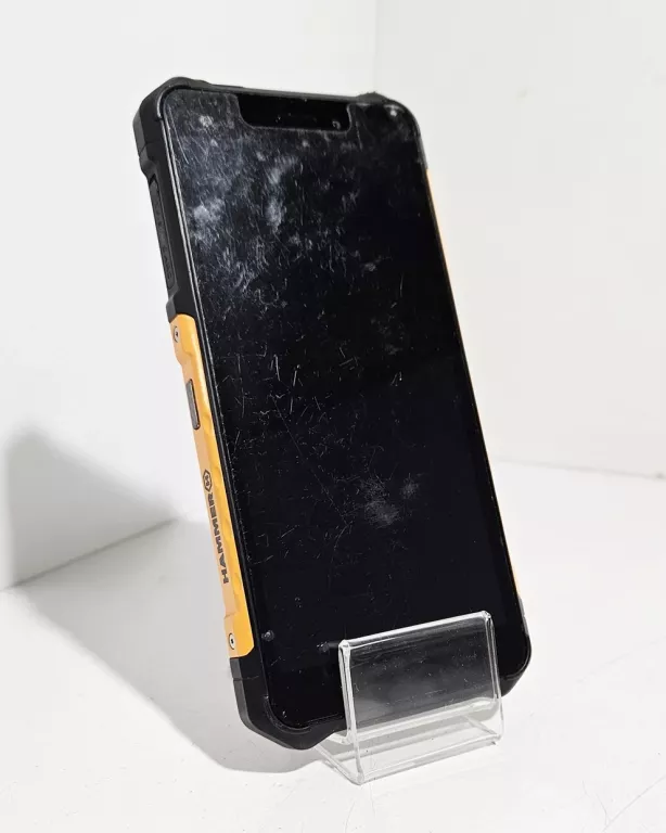 TELEFON HAMER IRON 3