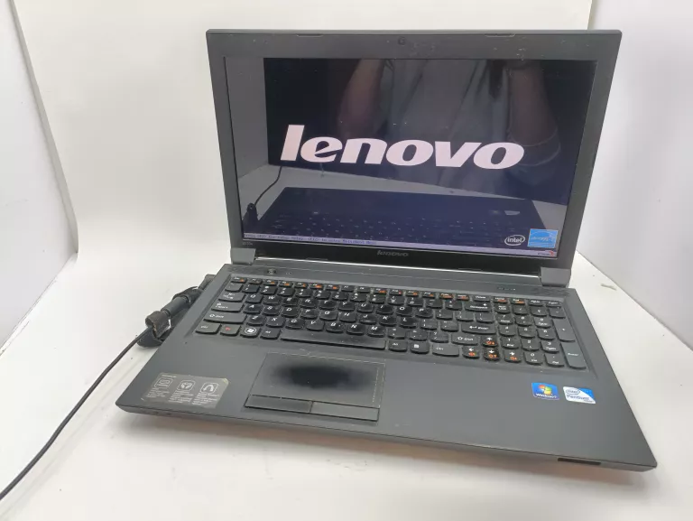 LAPTOP LENOVO B570E + ŁAD 4 GB /60GB DYSK