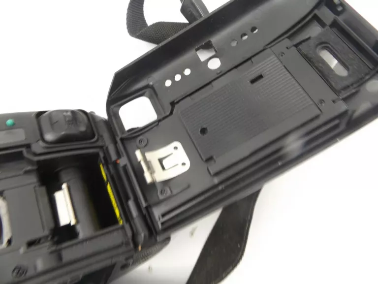 kosmos-aparat-analogowy-konica-aiborg-35-105-vader-stan-11323-2