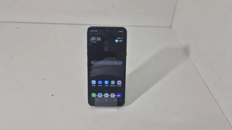 TELEFON LG Q60
