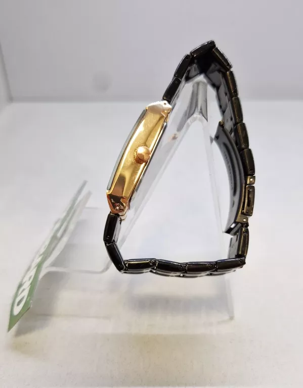 ZEGAREK FNGREEN