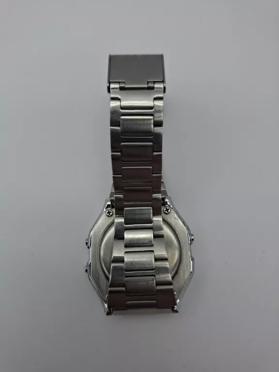 ZEGAREK VINTAGE ELEKTRONICZNY RETRO KLASYK Z64