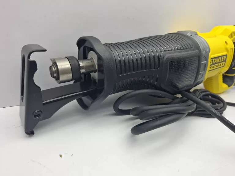 PIŁA SZABLASTA STANLEY FME360 + KARTON
