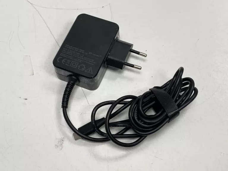 ZASILACZ UNIWERSALNY DO LAPTOPA TRACER PRIME 65W 7W1