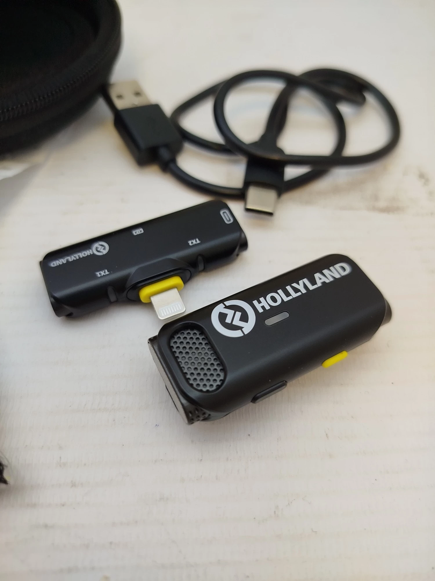 mikrofon-hollyland-lark-c1-etui-paragon-30082024-241206006-ean-gtin-6970758744317